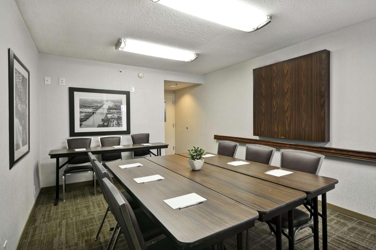 Hampton Inn Birmingham/Mountain Brook photo