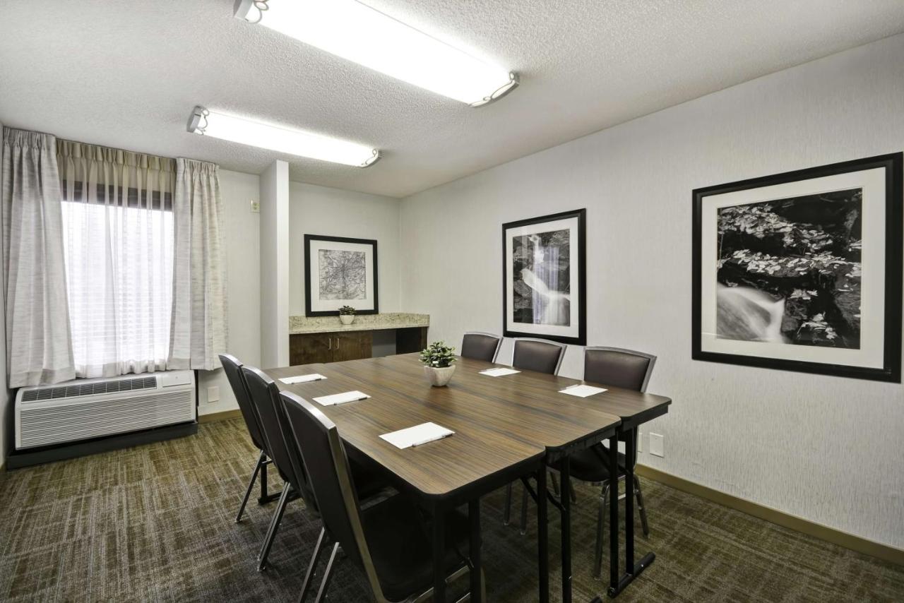 Hampton Inn Birmingham/Mountain Brook photo