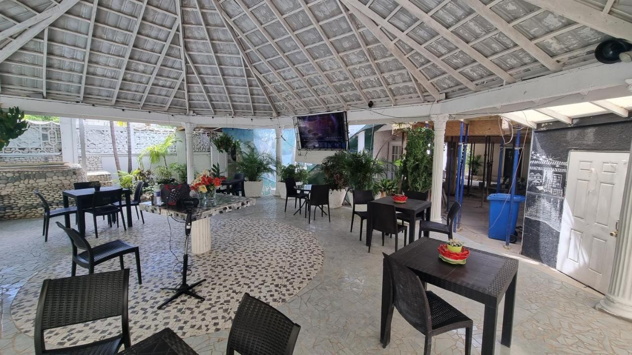 Little Savoy Guest House new - 5