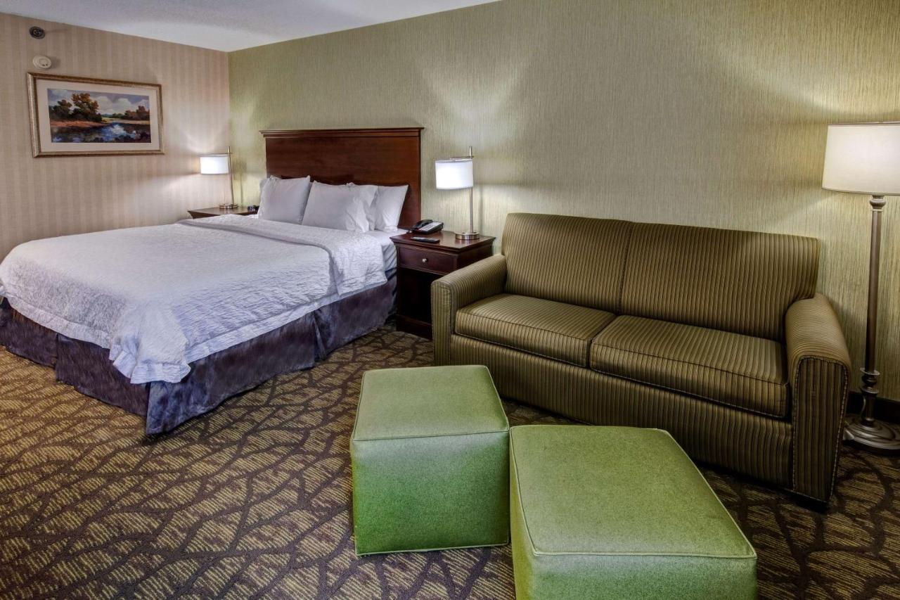 Country Hearth Inn And Suites Rocky Mount — photo 22