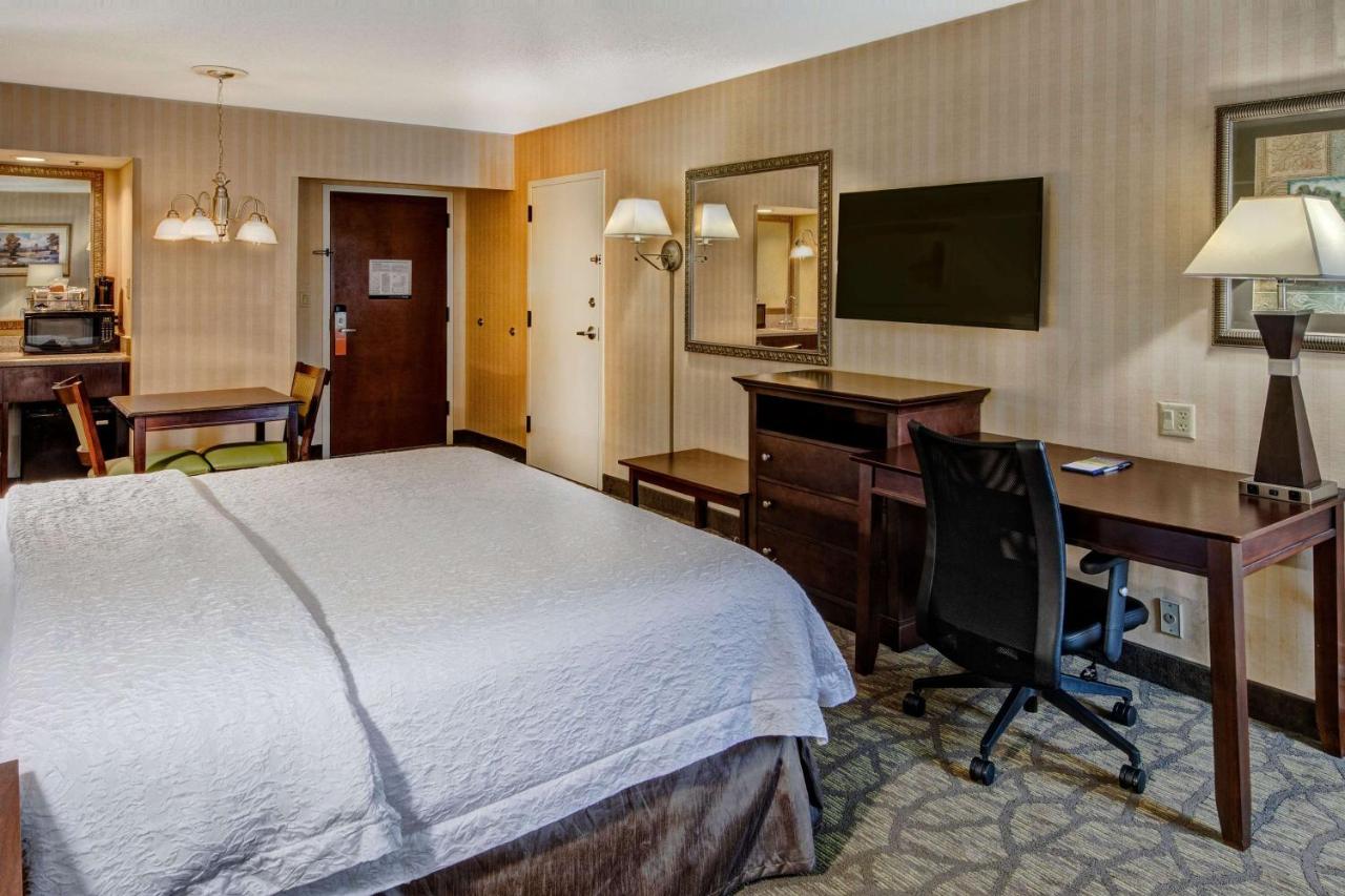 Country Hearth Inn And Suites Rocky Mount — photo 23