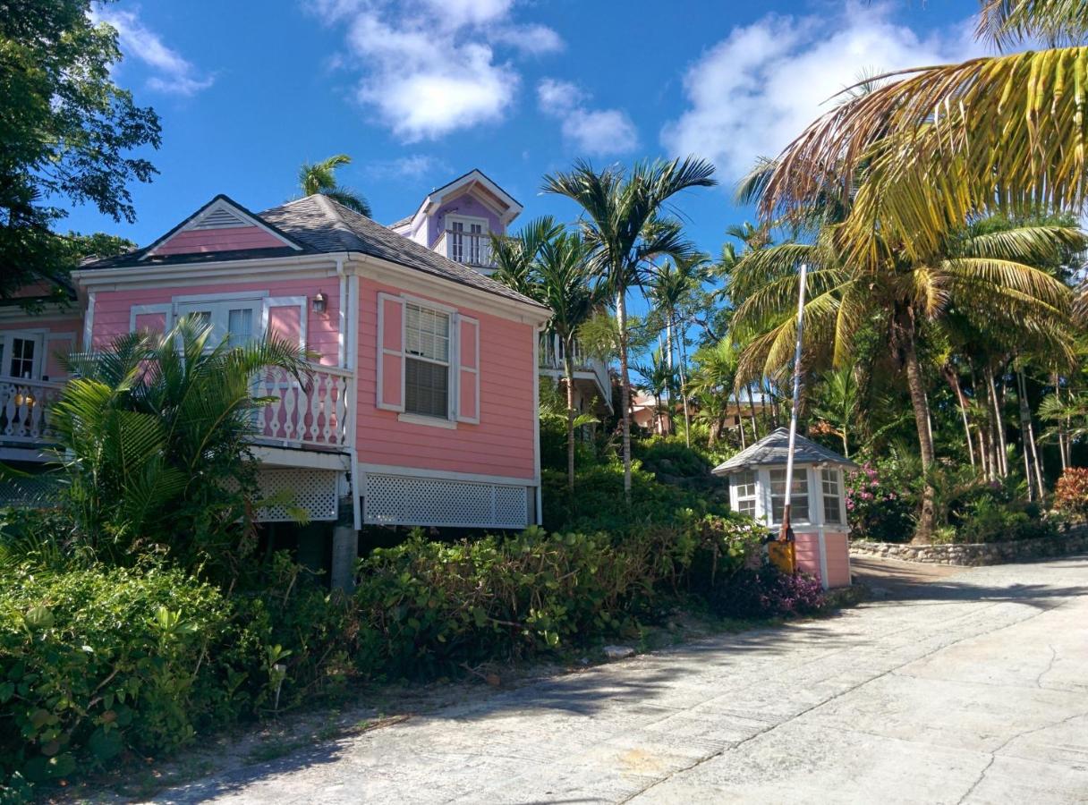 Orange Hill Beach Inn photo