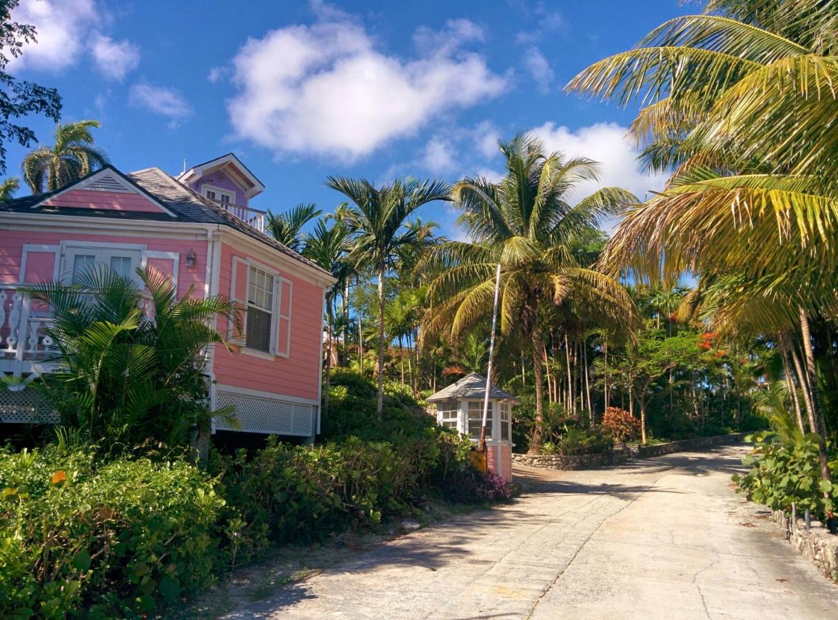 Orange Hill Beach Inn photo