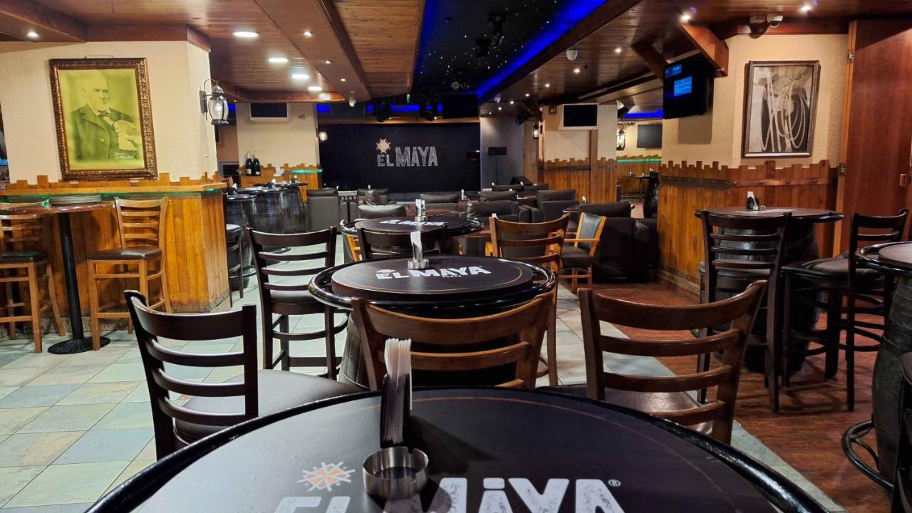 Avenue Hotel Dubai photo