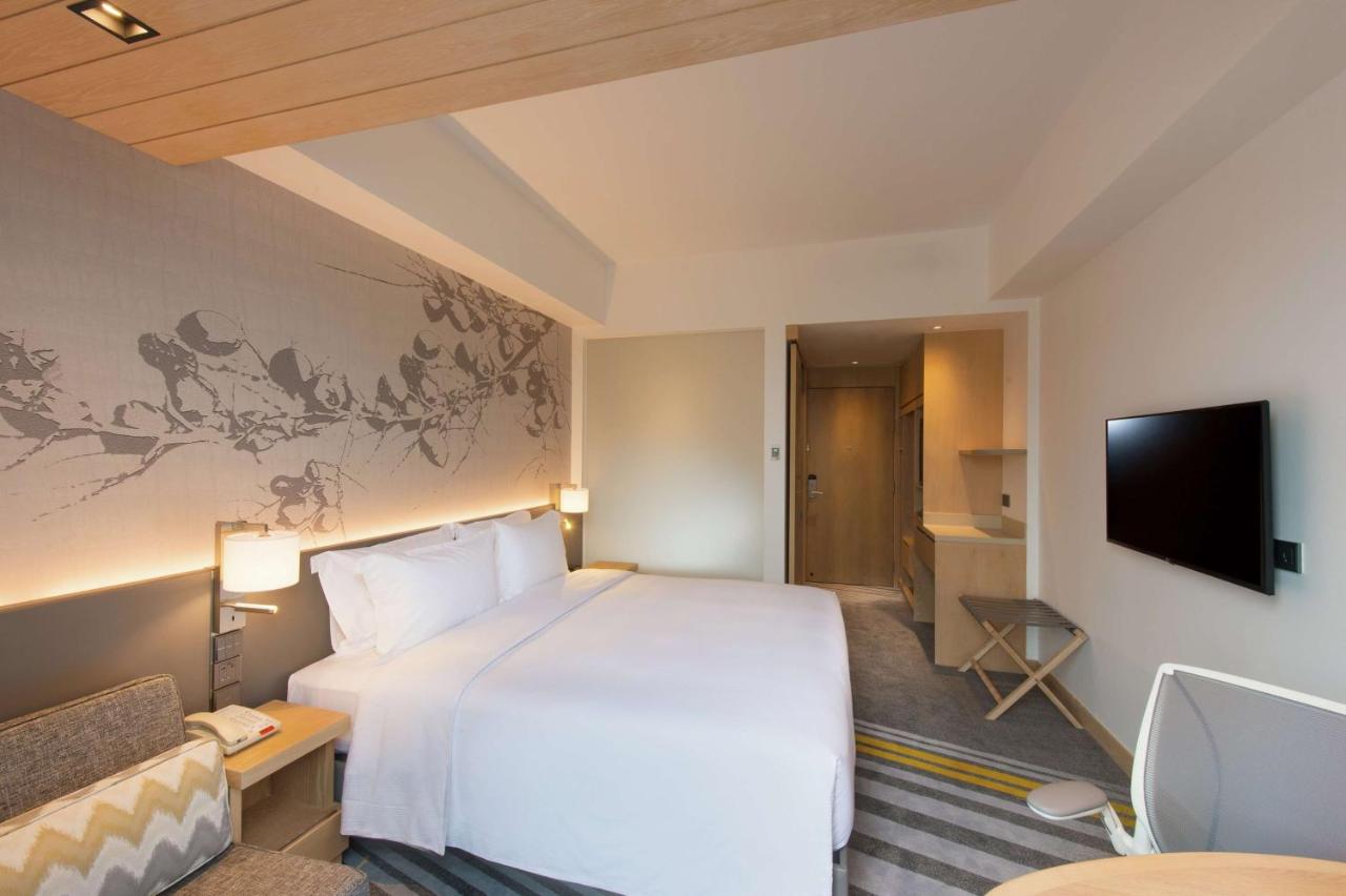 Hilton Garden Inn Singapore Serangoon - 5