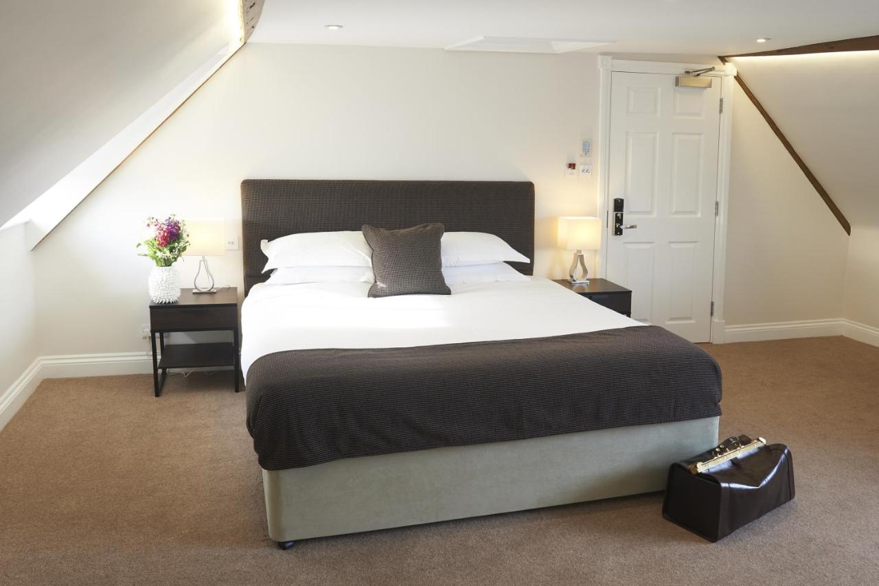 The Bell Inn Hotel - Laterooms