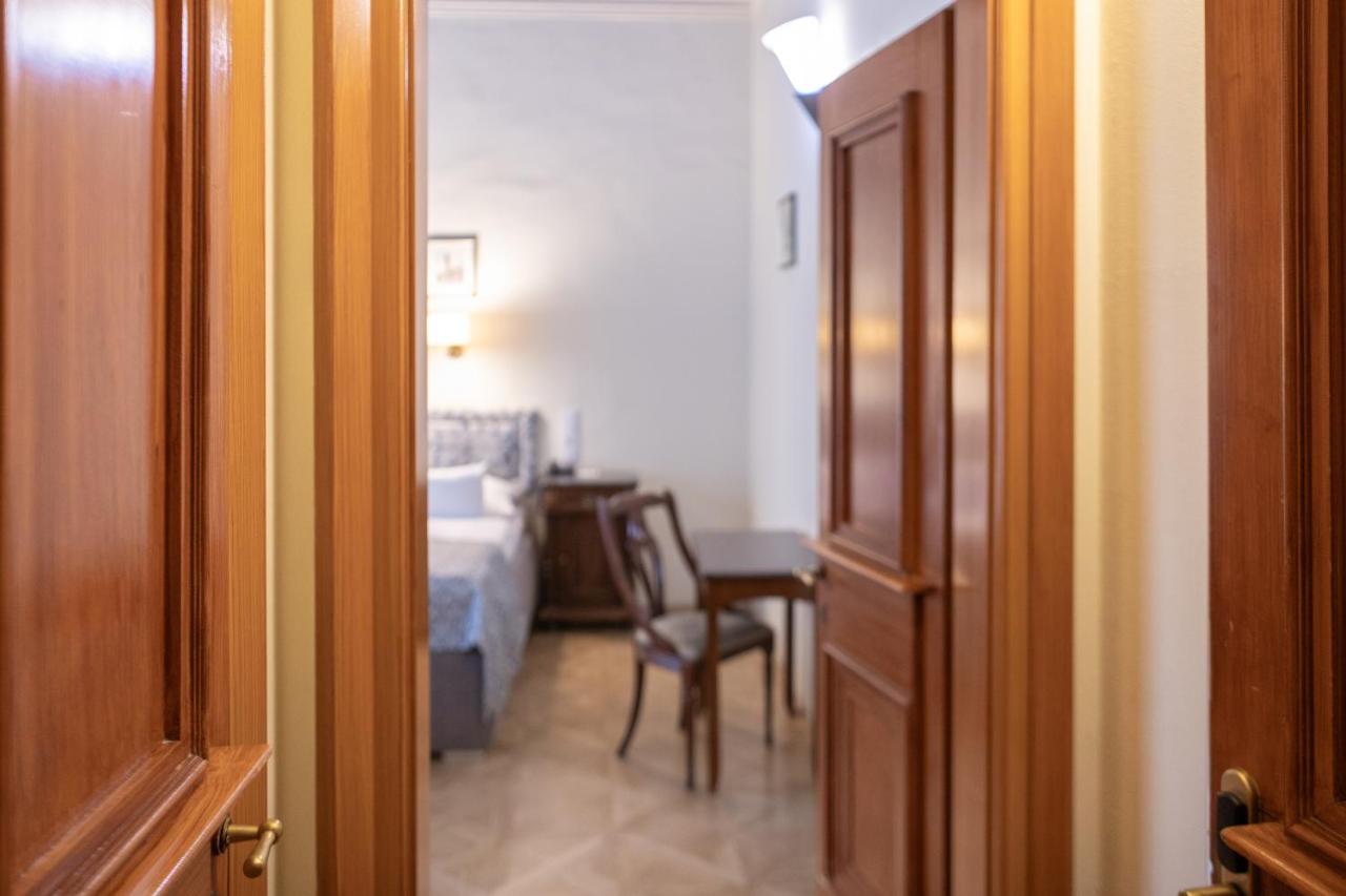 Hotel Elite Prague photo