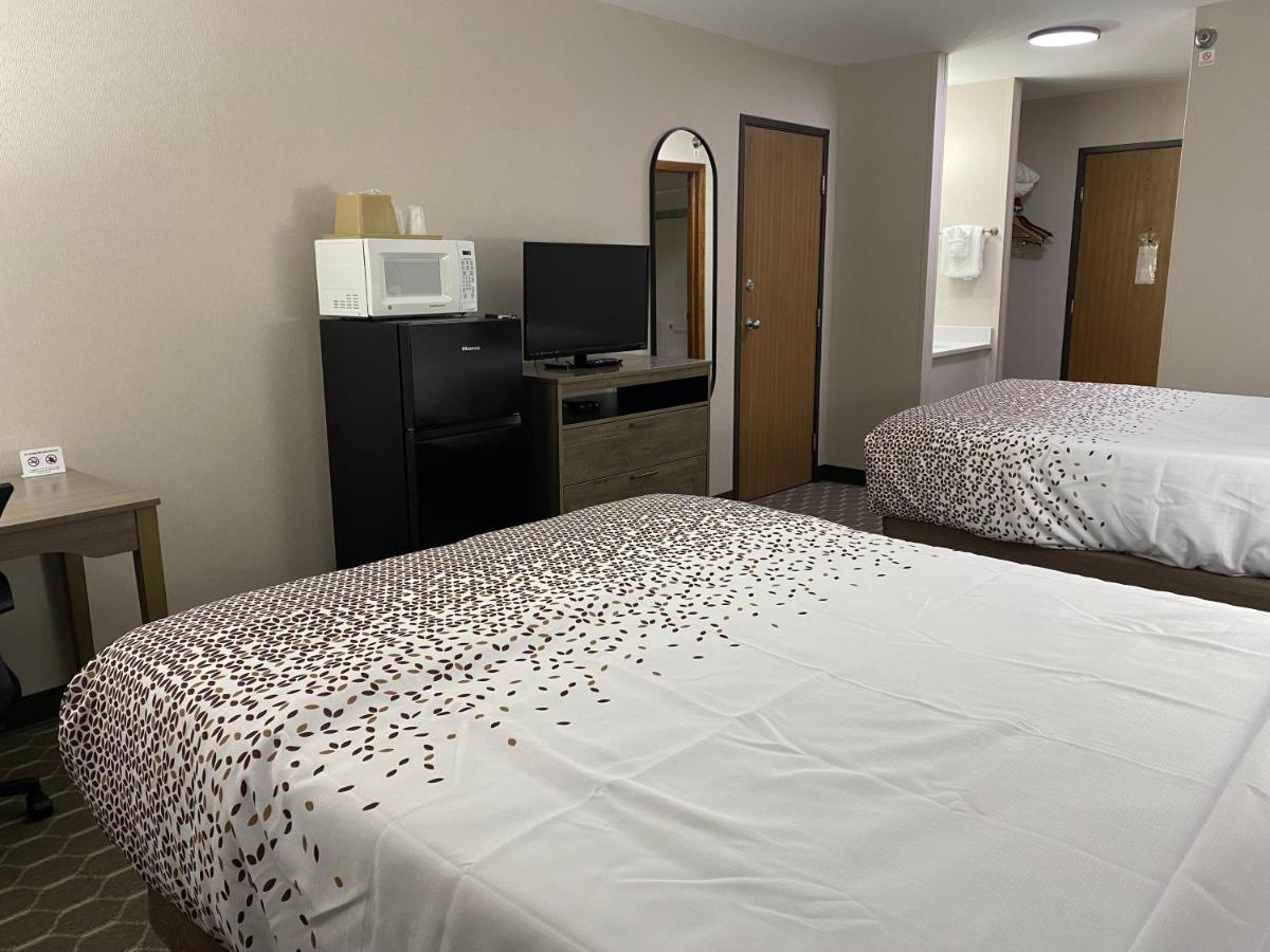 Americas Best Value Inn Dillon — photo 8