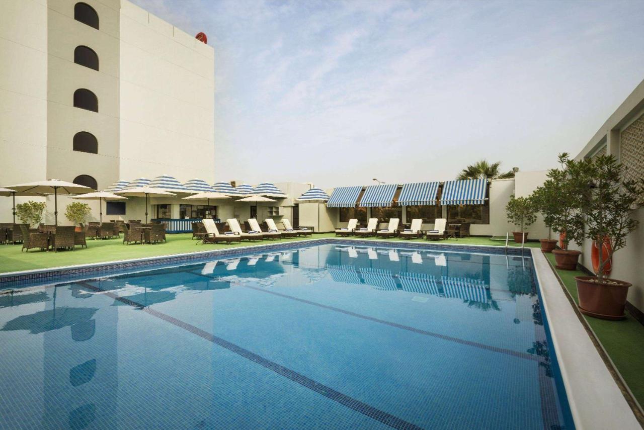 Ramada by Wyndham Bahrain photo