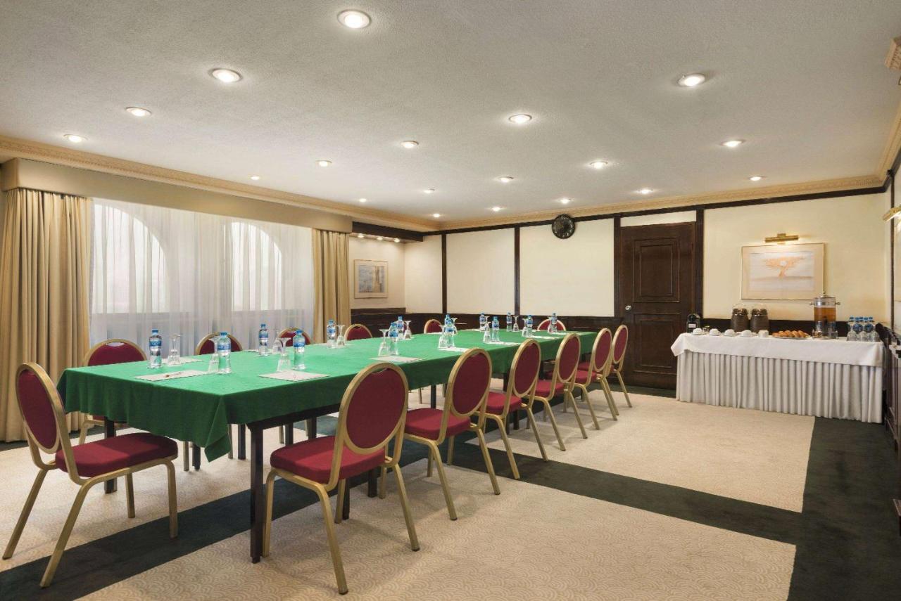 Ramada by Wyndham Bahrain photo