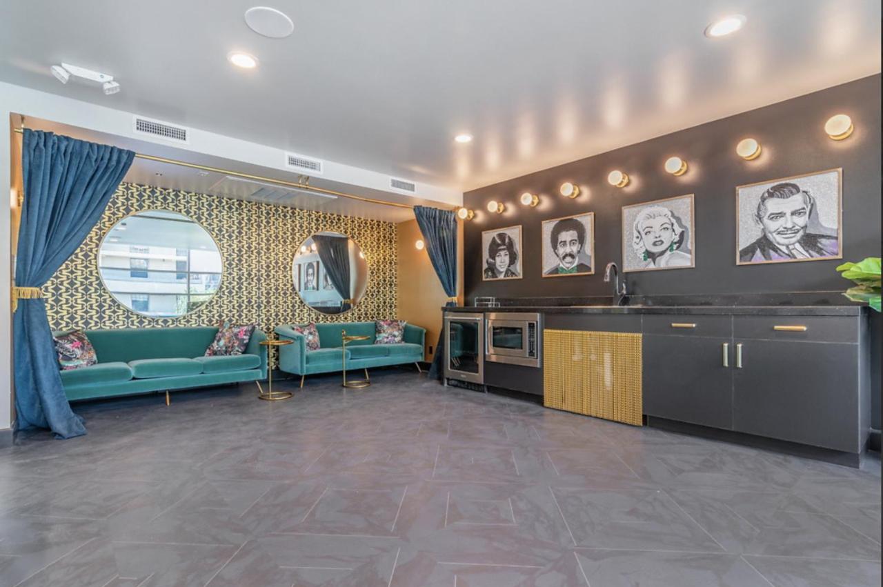 Lux Oasis in West Hollywood, Free Parking & Swimming pool - 2