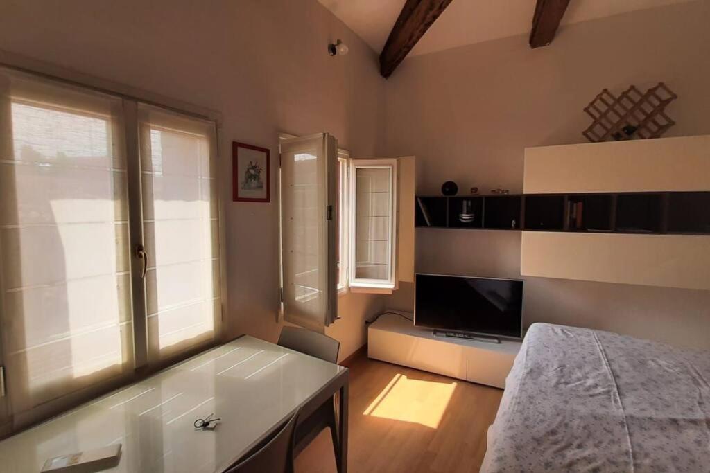 Vicinissimo a Piazza San Marco Silenzioso con Vista sui Campanili - 2