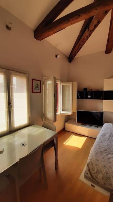 Vicinissimo a Piazza San Marco Silenzioso con Vista sui Campanili - 4