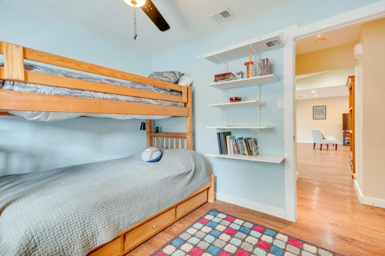 Austin Home Near Zilker Park with Yard Pets Allowed - 3