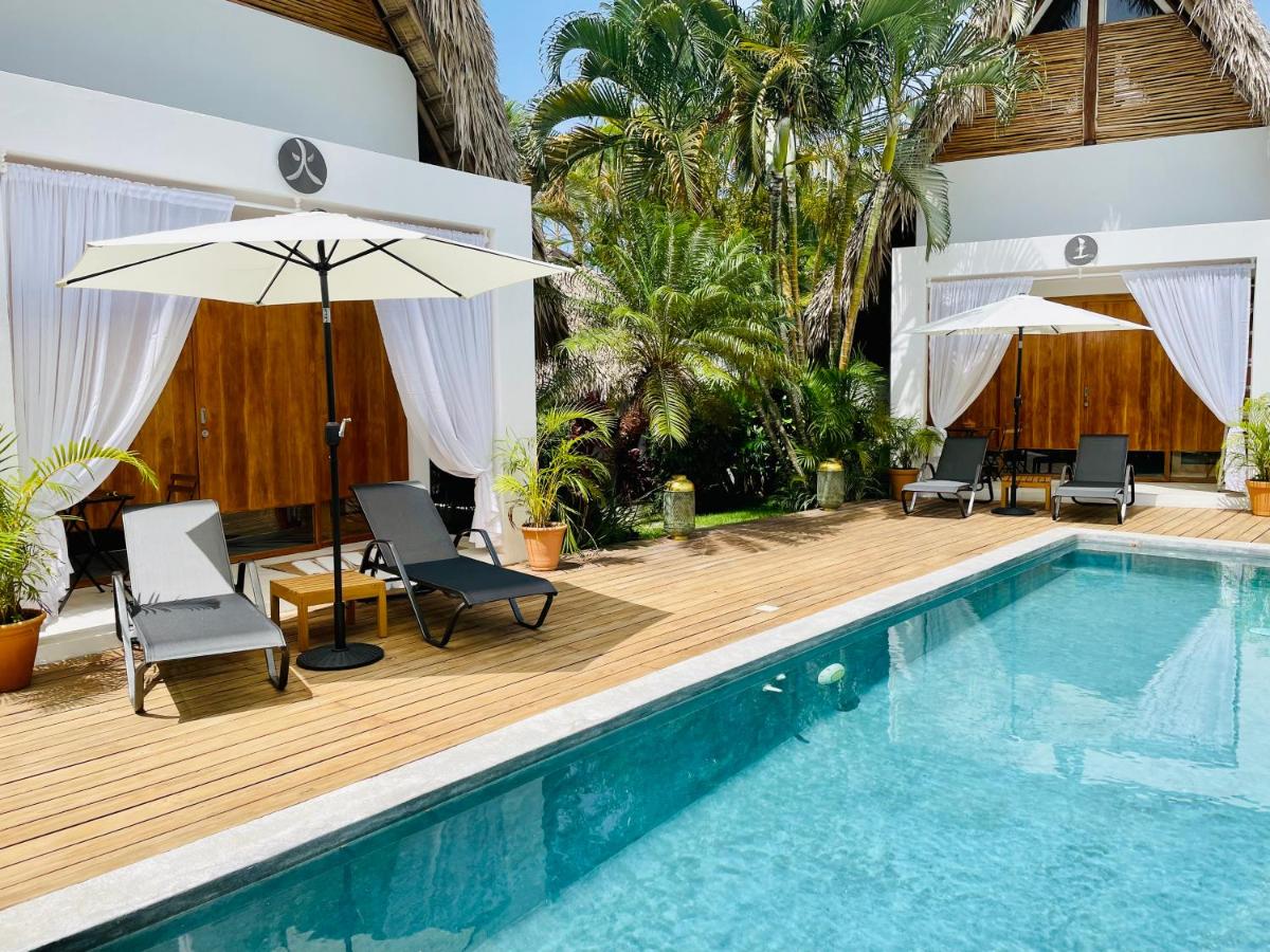 Leeloo Boutique Hotel - 3