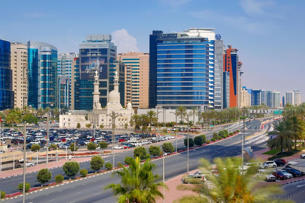 Sheraton Dubai Creek Hotel & Towers photo