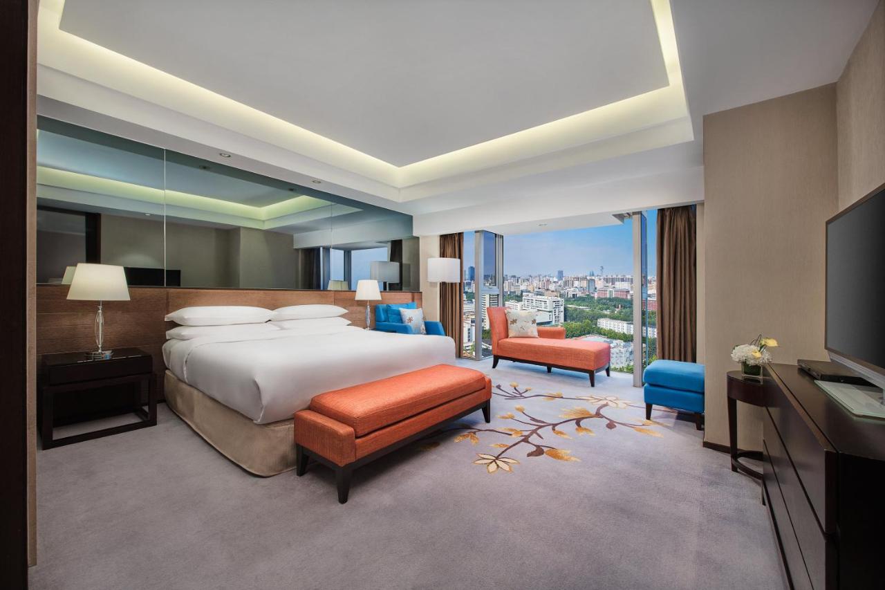 Crowne Plaza Beijing Sun Palace, an IHG Hotel photo