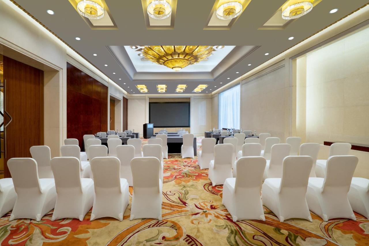 Crowne Plaza Beijing Sun Palace, an IHG Hotel photo