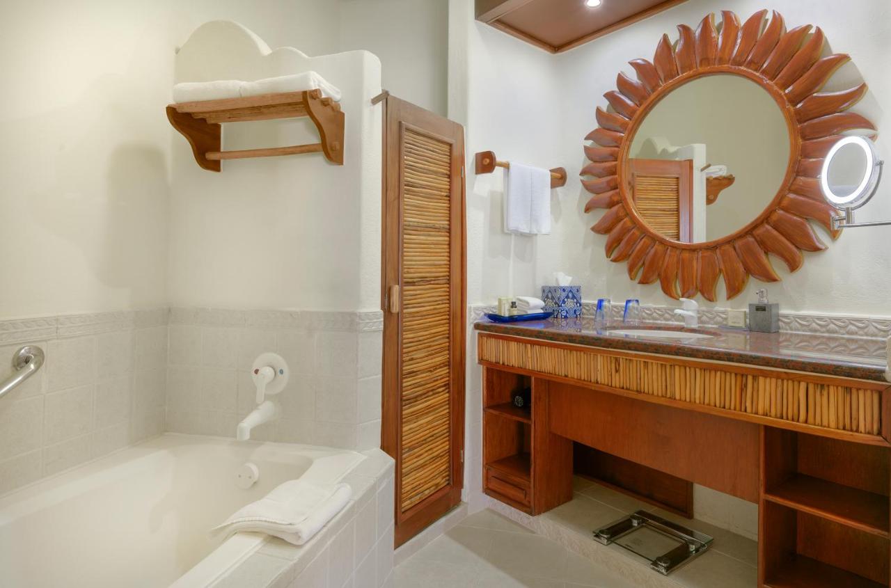 Desire Riviera Maya Pearl Resort All Inclusive - Couples Only photo
