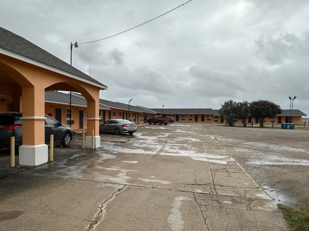 Roadside Inn — photo 8