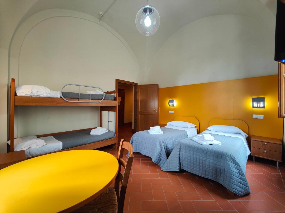 Chiostro Delle Monache Hostel Volterra photo