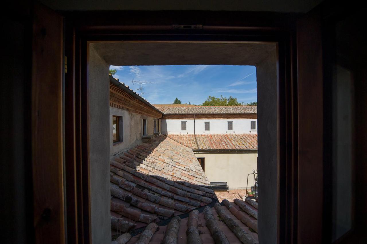 Chiostro Delle Monache Hostel Volterra photo