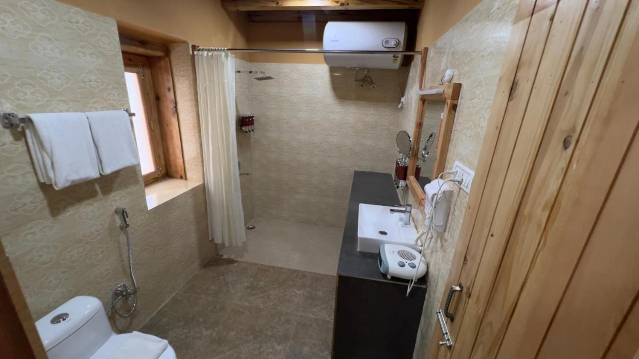 Rema Resort photo