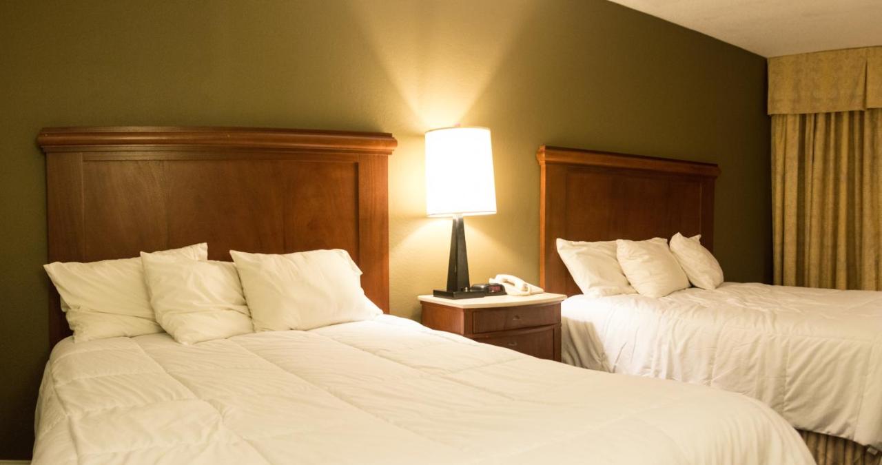 Hilltop Inn — photo 18