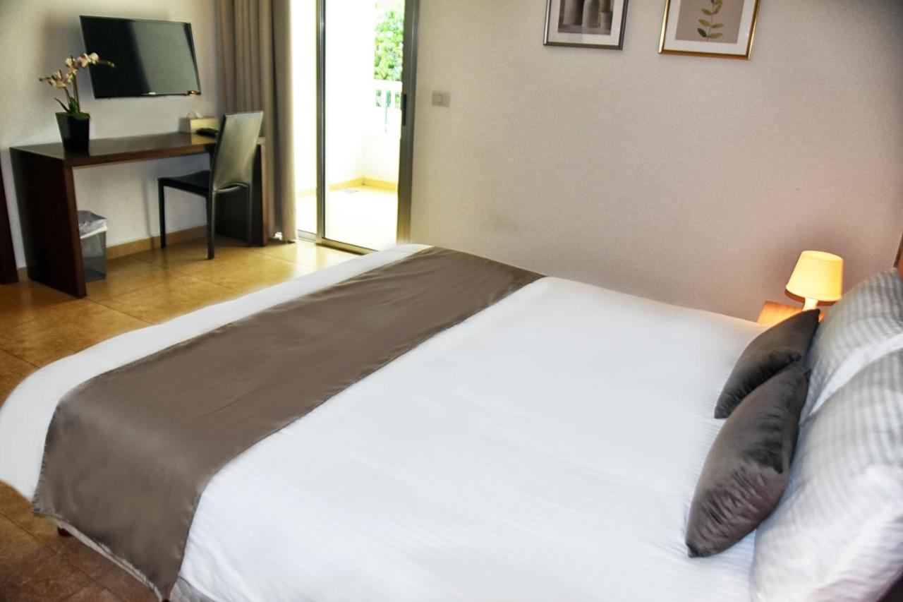 Byblostar Hotel photo