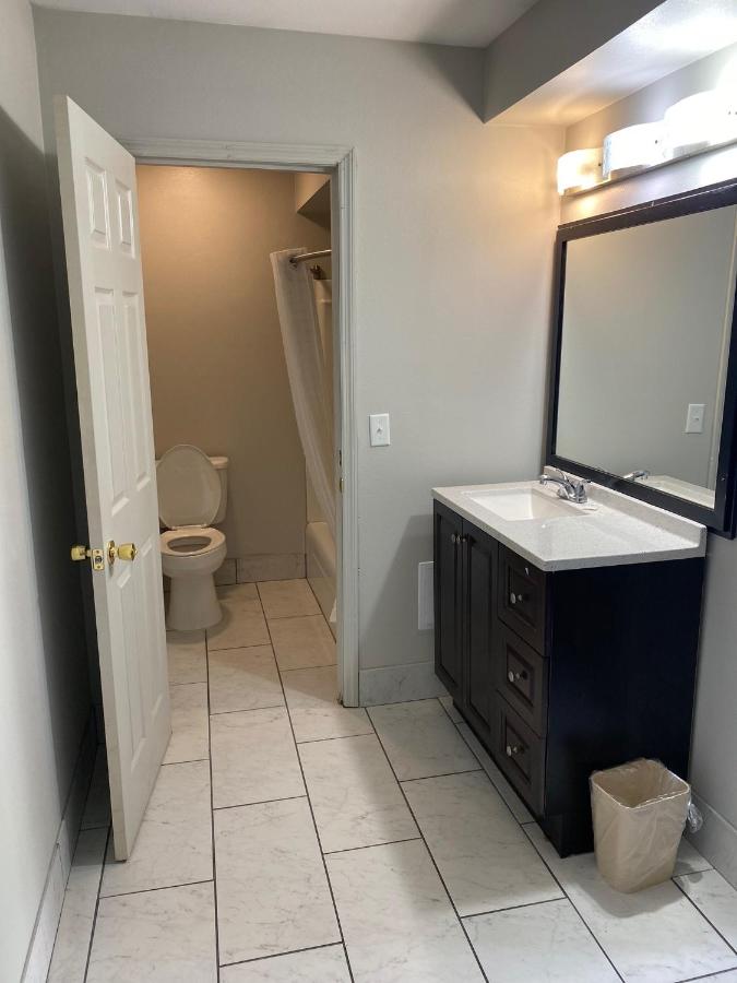 Budget Inn — photo 3