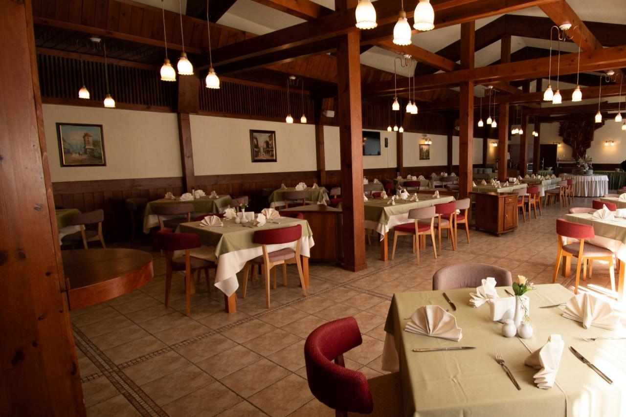 Hotel Pirin photo