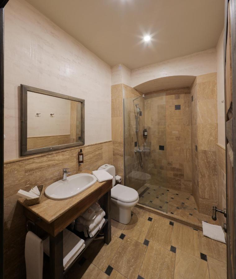 Apricot Hotel Yerevan photo