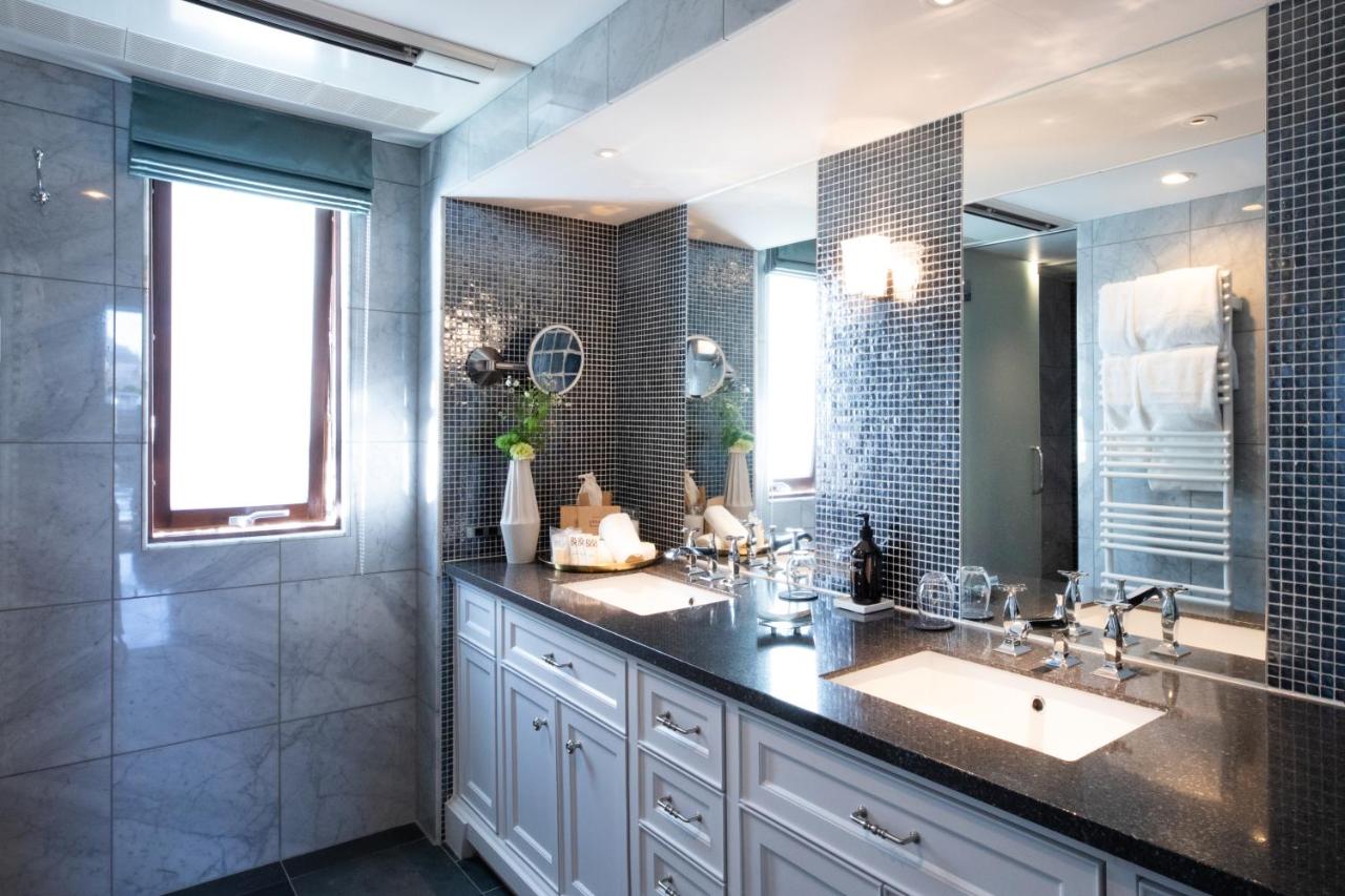 PETALS TOKYO - Floating Hotel - 3