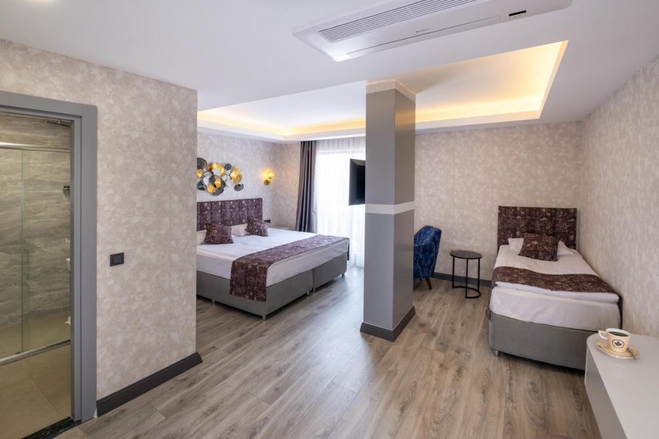Deluxe Üç Kişilik Oda