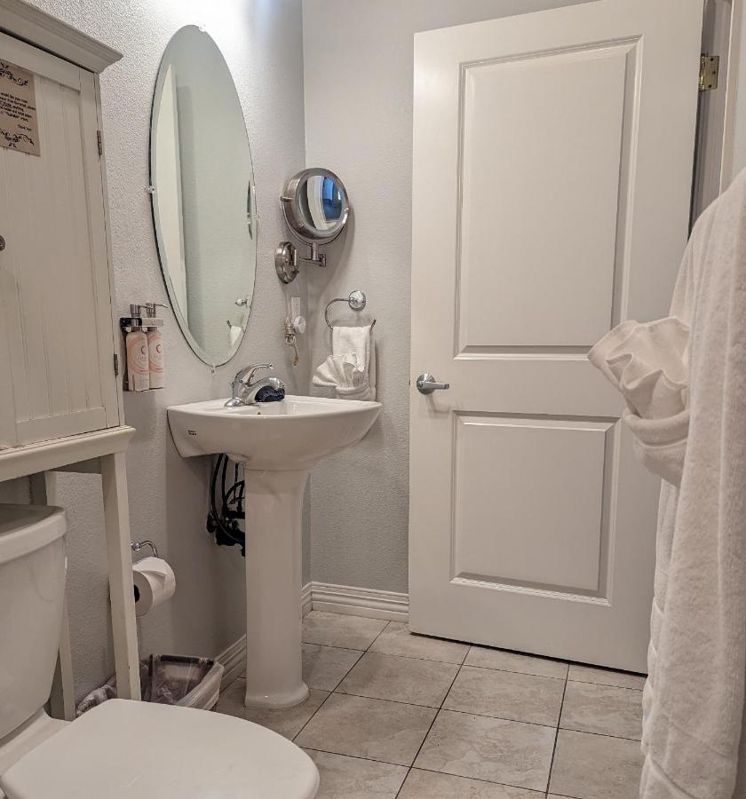 Capitola Hotel — photo 16