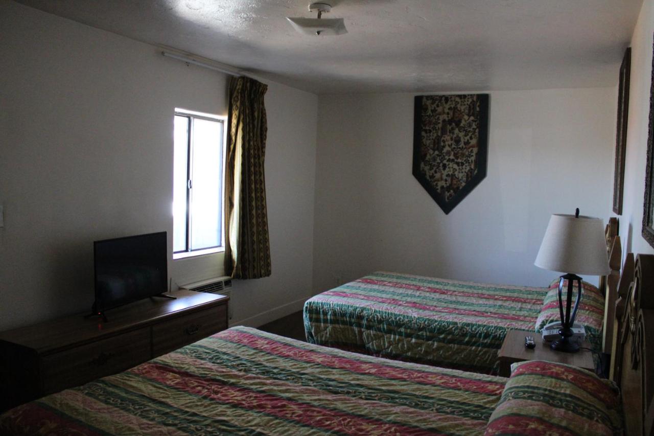 Flagstaff Motel — photo 22