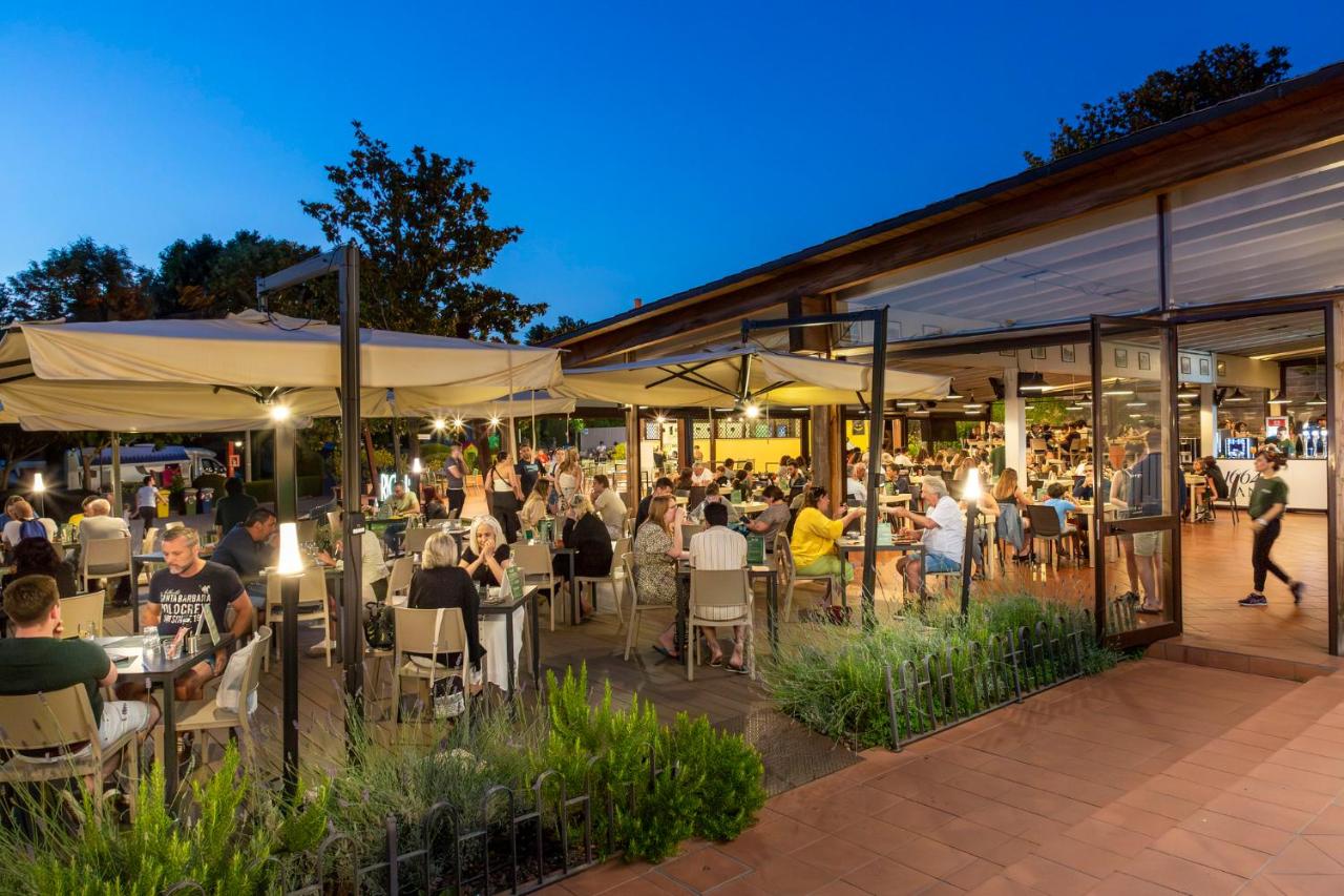 hu Roma Camping In Town - 5