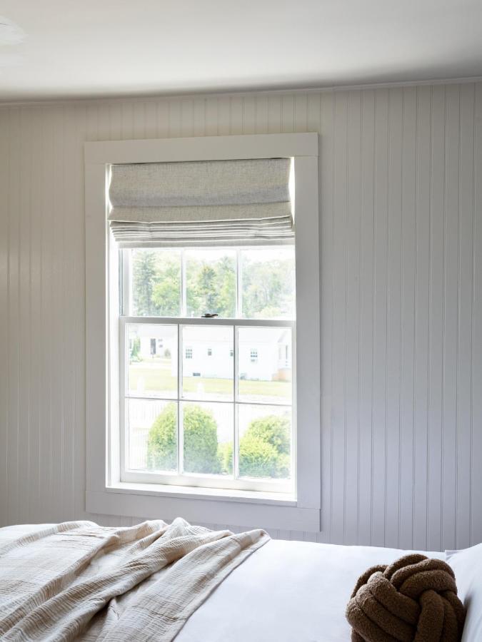 Bluebird Ocean Point Inn — photo 19