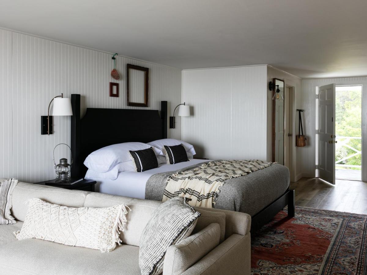 Bluebird Ocean Point Inn — photo 21