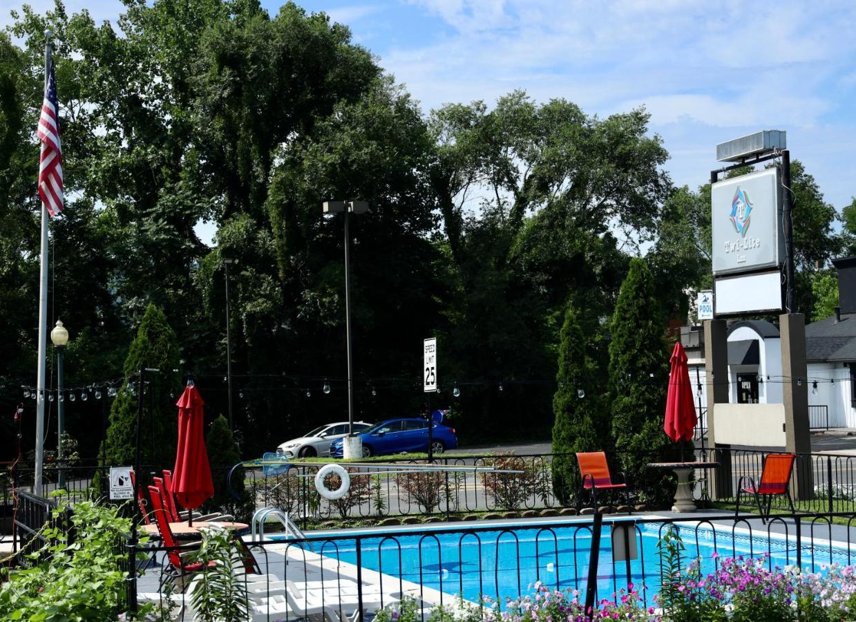 Twi-Lite Inn — photo 15