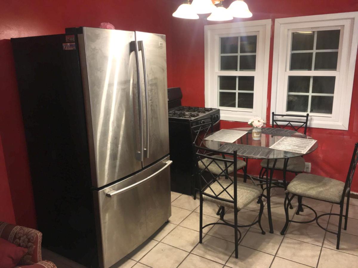 House Rooms & RV Rooms Near LAX - 4