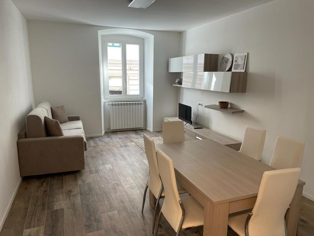 CASA VACANZE GINEVRA 1 - 5