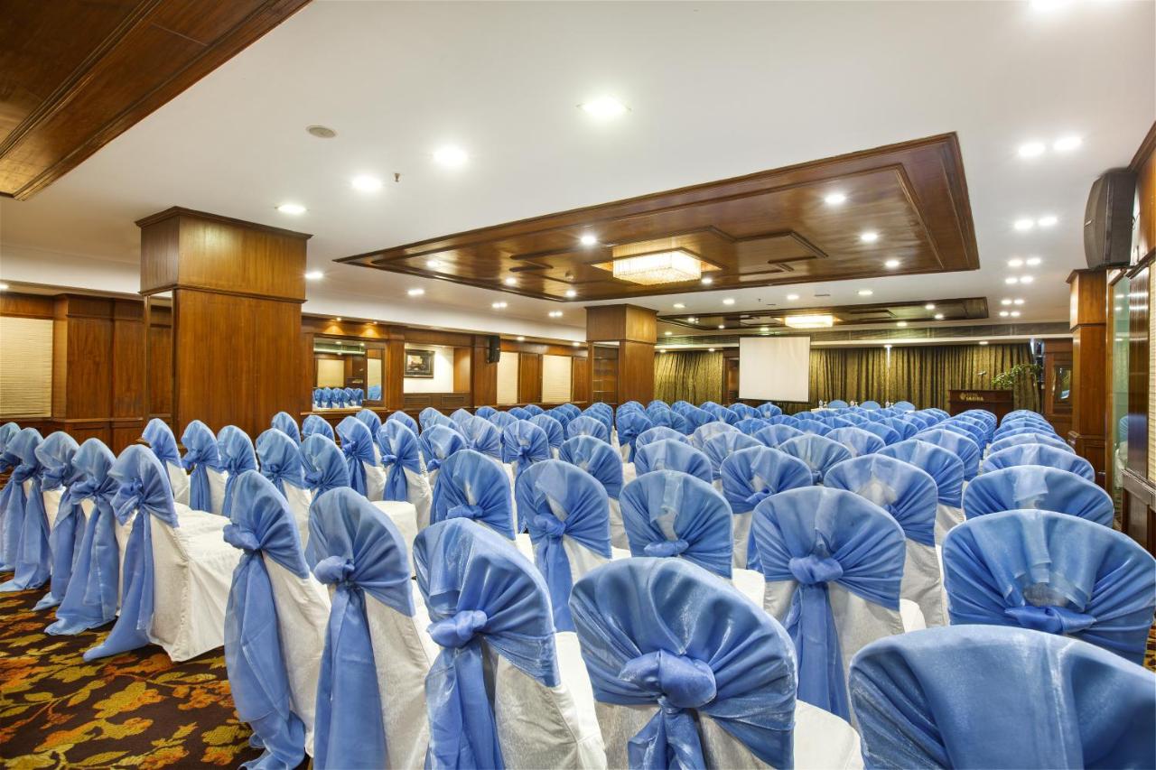 Hotel Sarina photo