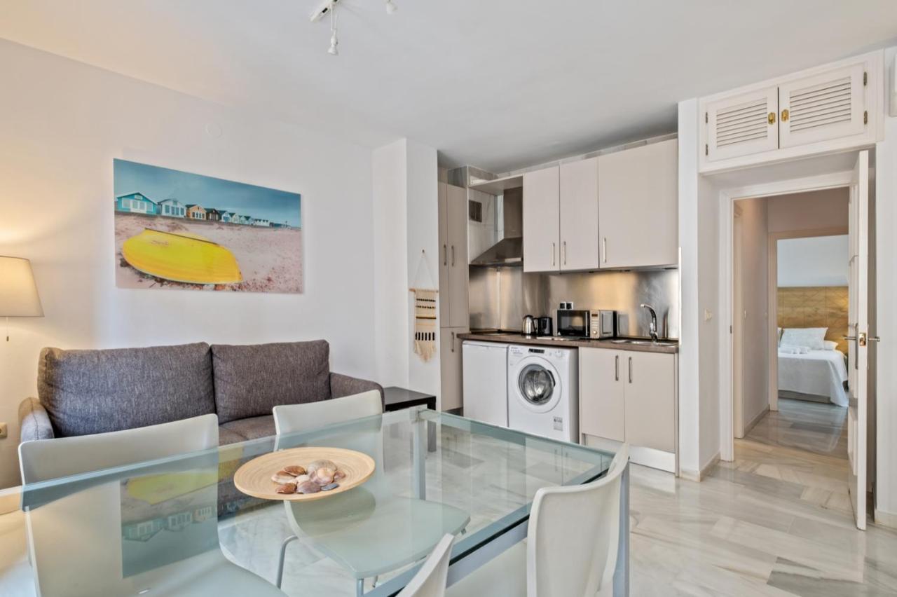 Cozy Cathedral Apartment in Málaga