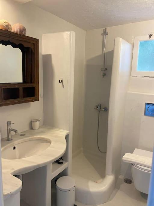 Mykonian White 2bedrooms Apartment - 3