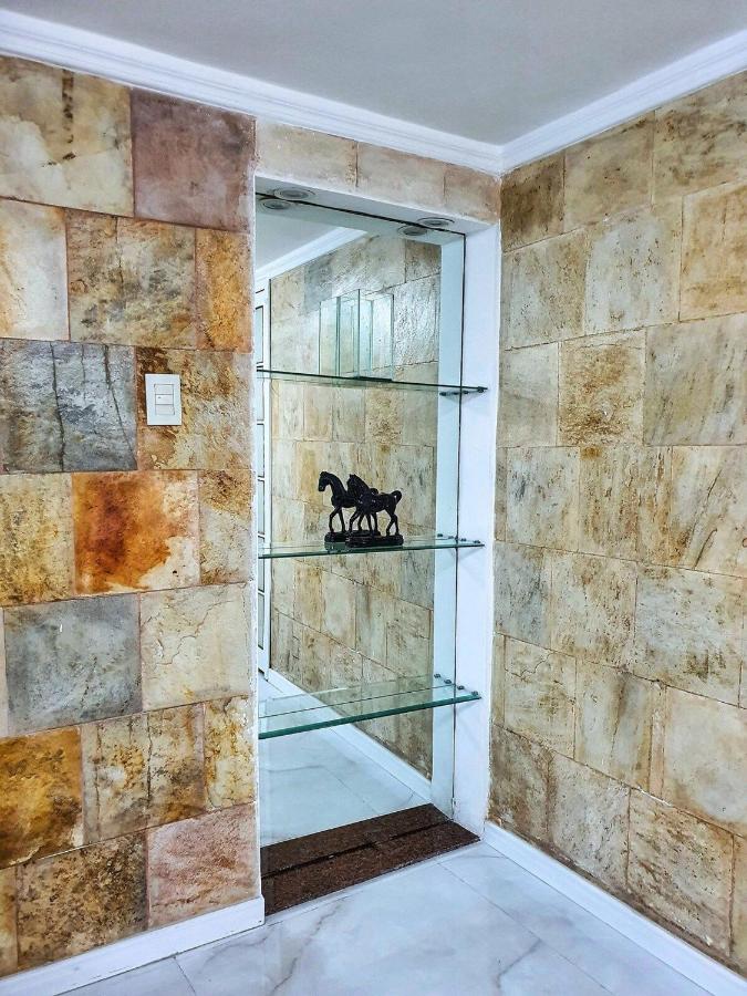 Copacabana experience, 10 steps from the boardwalk - 3