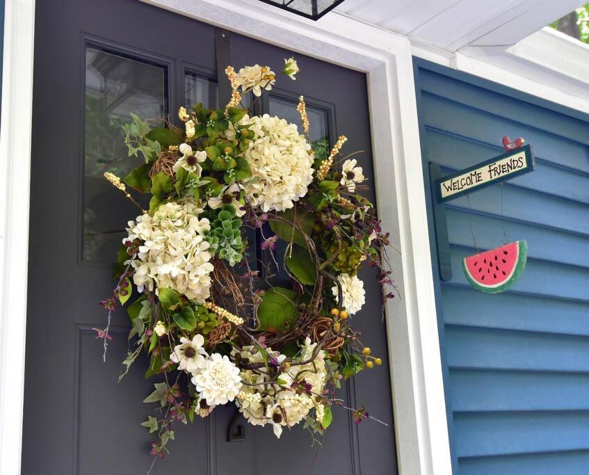 The Cottage at Millpond Falls - Romantic Luxury B&B in Warwick NY — photo 19
