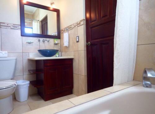 The Oaks Tamarindo Pool Front Condominiums fast wifi photo