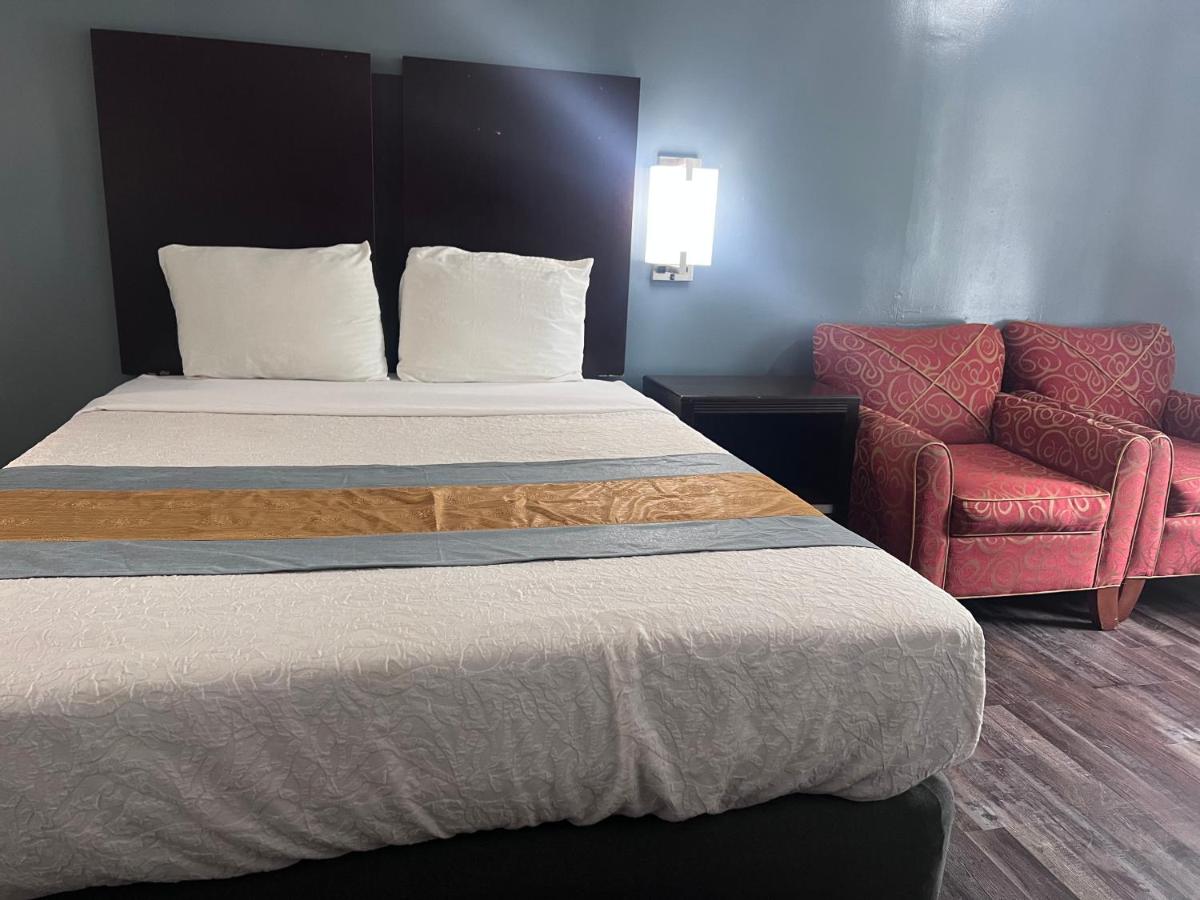 Smith Motel — photo 18