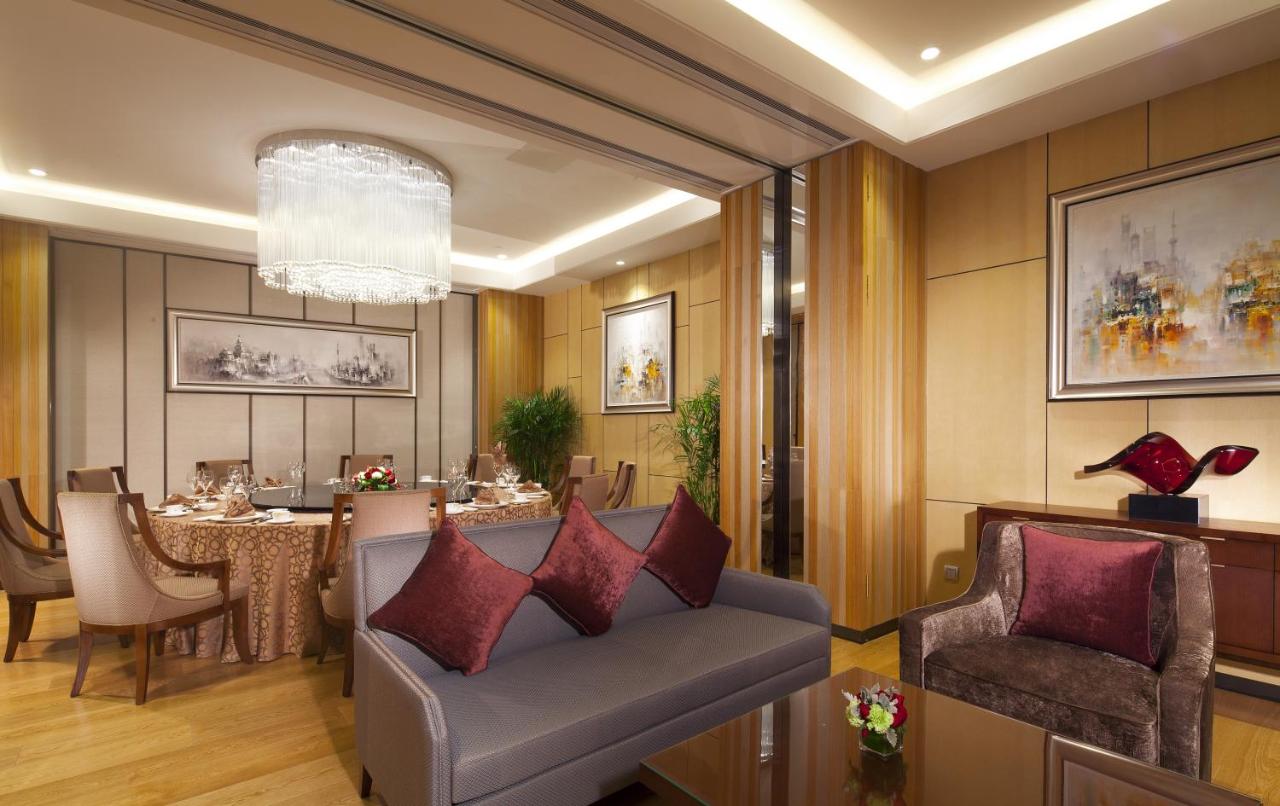 Northern Hotel Shanghai photo